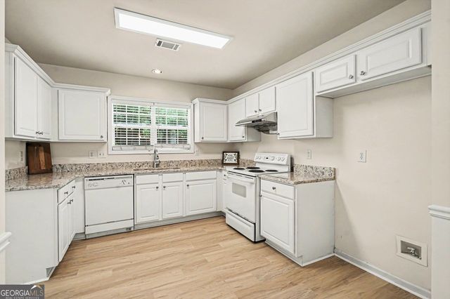 492 Mimosa Grove Crossing, Tucker, GA 30084