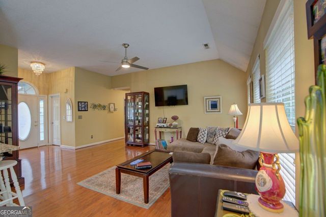 811 Shannon Circle NE, Rome, GA 30161