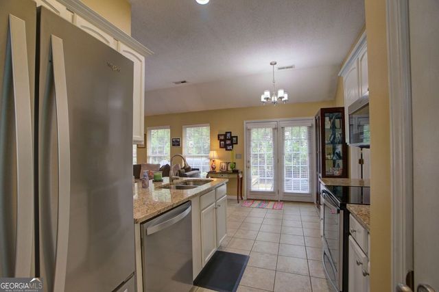 811 Shannon Circle NE, Rome, GA 30161