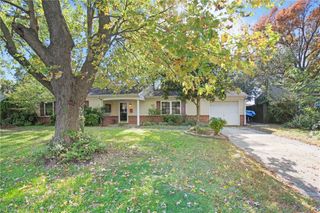 4021 W Colonial PW, Virginia Beach, VA 23452