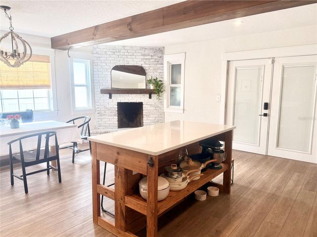 1424 SAWYERWOOD AVENUE, Orlando, FL 32809