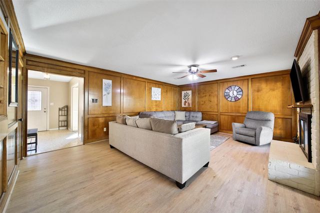 2707 Wildridge Drive, Houston, TX 77339