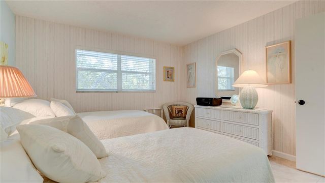 1501 S Ocean Boulevard 325, Lauderdale By The Sea, FL 33062