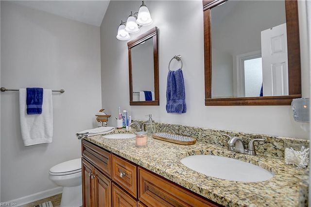 625 Marston DR, Chesapeake, VA 23322