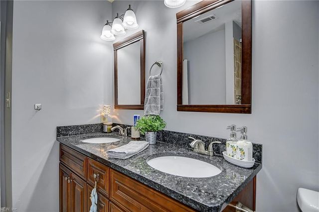 625 Marston DR, Chesapeake, VA 23322