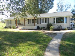 854 Shelbyville Hwy, Fayetteville, TN 37334