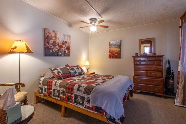 28 Valley Road, Morgan, VT 05853