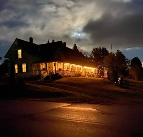 28 Valley Road, Morgan, VT 05853