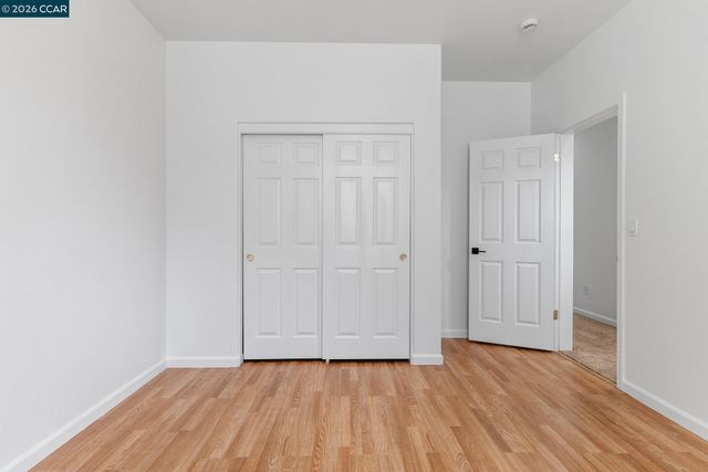 5700 Oakmont Dr, Richmond, CA 94806