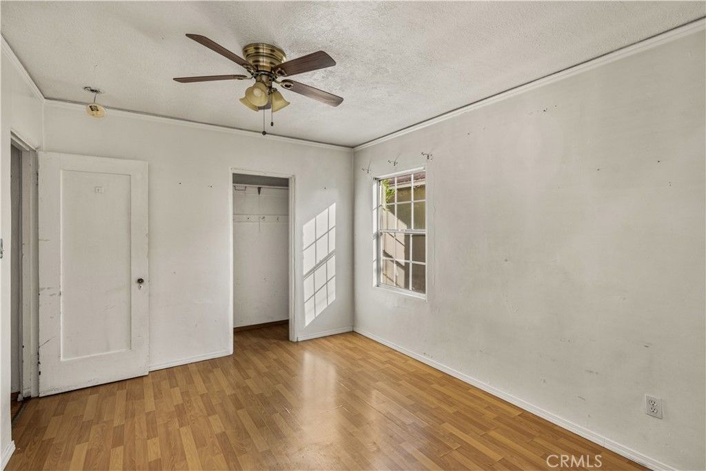 Image 12 of property listing at 9933 San Anselmo, South Gate, CA 90280