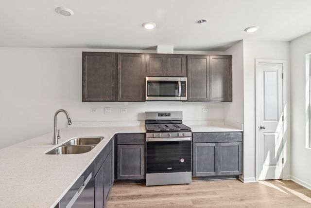 6323 Ulster Drive, Tinley Park, IL 60477