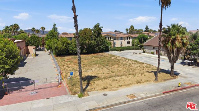 1447 S Garey Ave, Pomona, CA 91766
