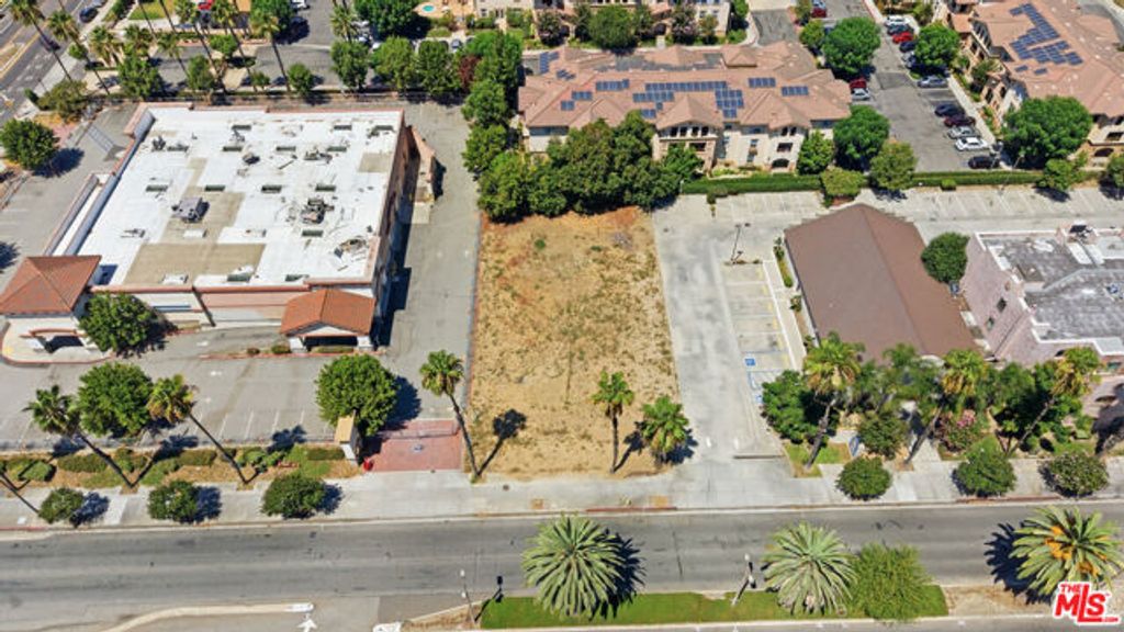 1447 S Garey Ave, Pomona, CA 91766