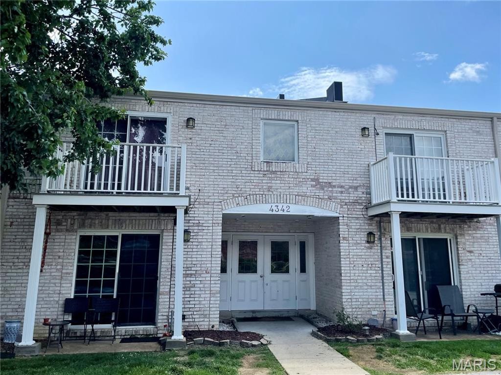 4342 Forest De Ville Drive H, St Louis, MO 63129