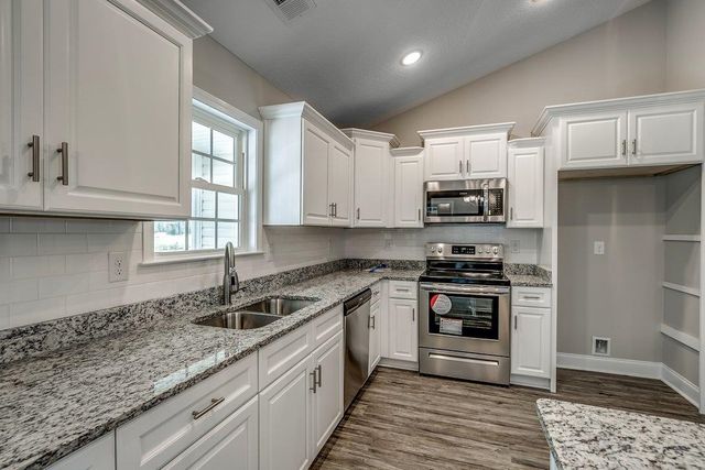 3573 Valley Forge Rd., Aynor, SC 29511