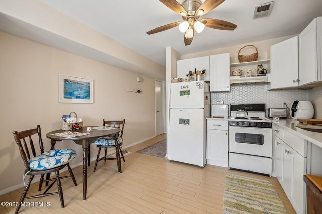 52 Pitman Avenue 3I, Ocean Grove, NJ 07756