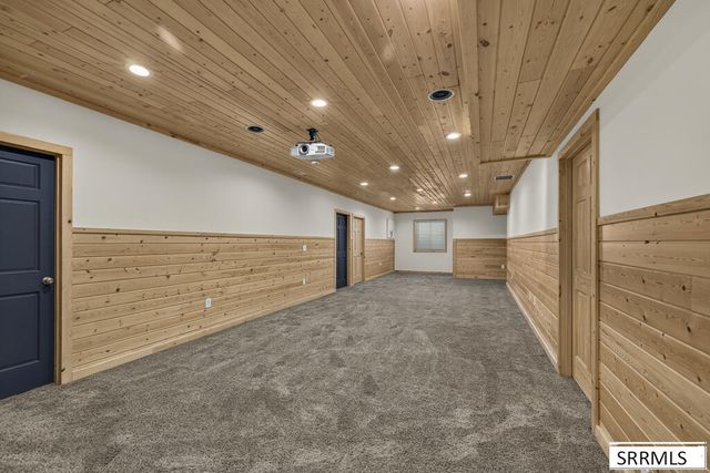 2140 E 200 N, St Anthony, ID 83445
