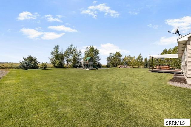 2140 E 200 N, St Anthony, ID 83445