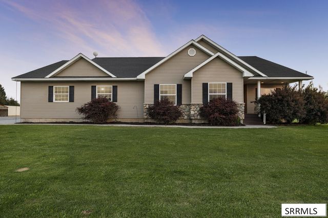 2140 E 200 N, St Anthony, ID 83445
