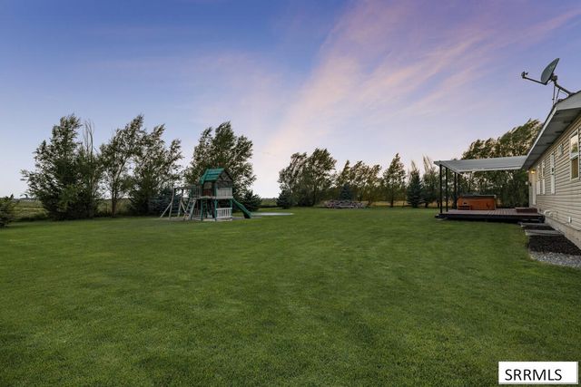 2140 E 200 N, St Anthony, ID 83445