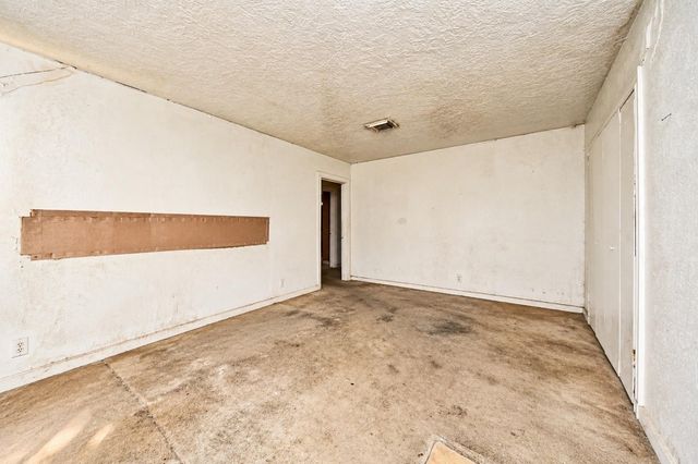 8470 Wier Drive, Houston, TX 77017