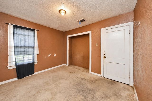 8470 Wier Drive, Houston, TX 77017