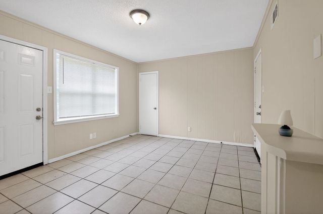 3487 OVERTON CROSSING ST, Memphis, TN 38127