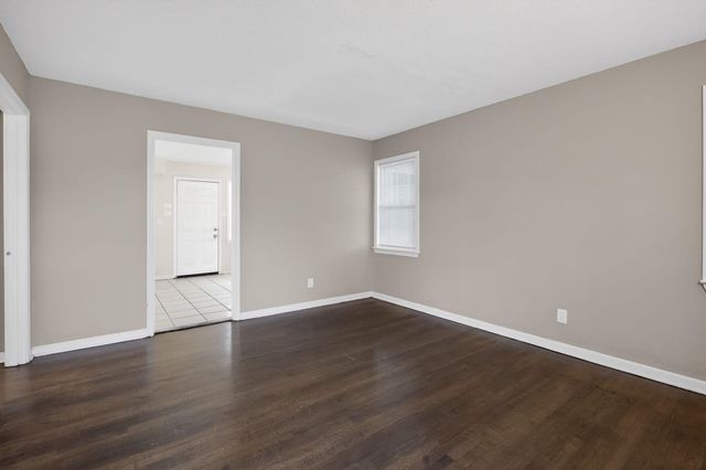 3487 OVERTON CROSSING ST, Memphis, TN 38127