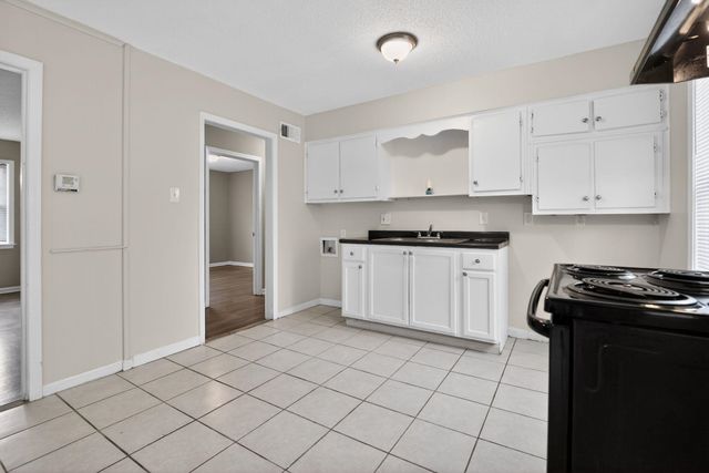 3487 OVERTON CROSSING ST, Memphis, TN 38127