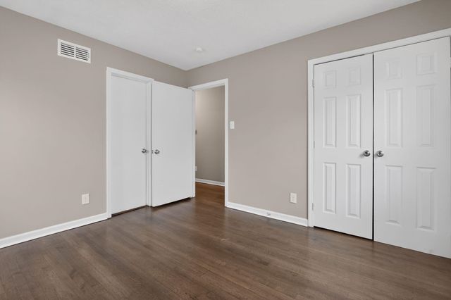 3487 OVERTON CROSSING ST, Memphis, TN 38127