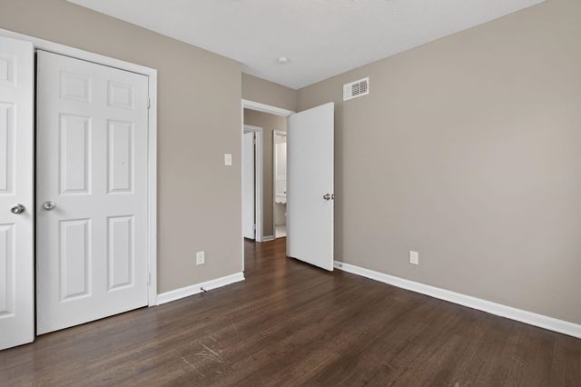 3487 OVERTON CROSSING ST, Memphis, TN 38127