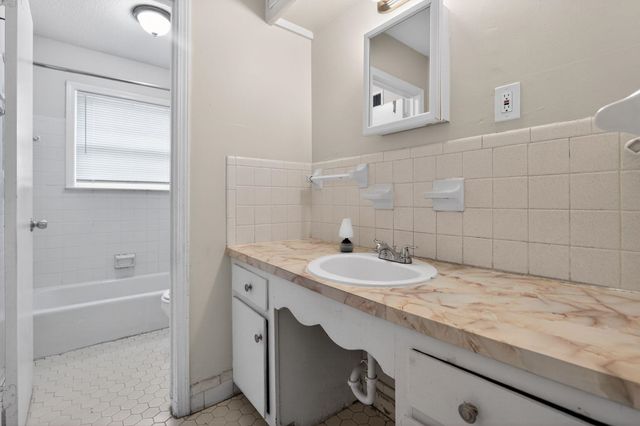 3487 OVERTON CROSSING ST, Memphis, TN 38127