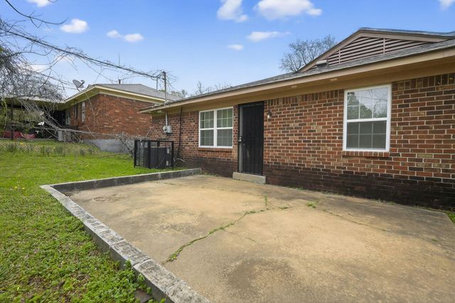 3487 OVERTON CROSSING ST, Memphis, TN 38127