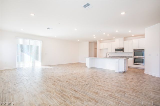 3008 SE 1st AVE, Cape Coral, FL 33904