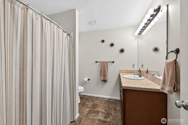 20109 19th Avenue E, Spanaway, WA 98387