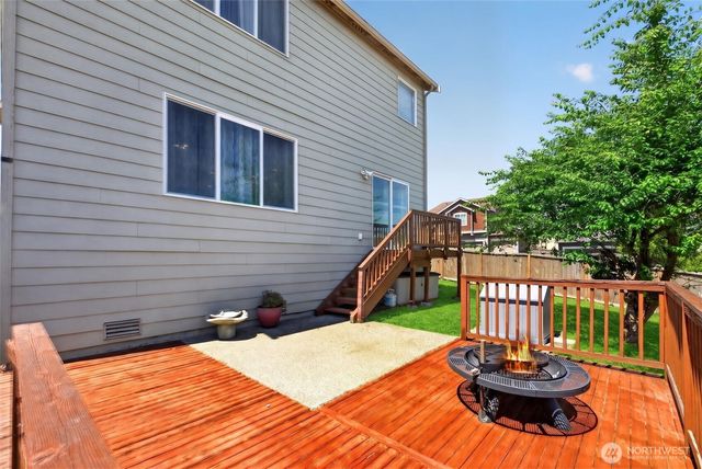 20109 19th Avenue E, Spanaway, WA 98387