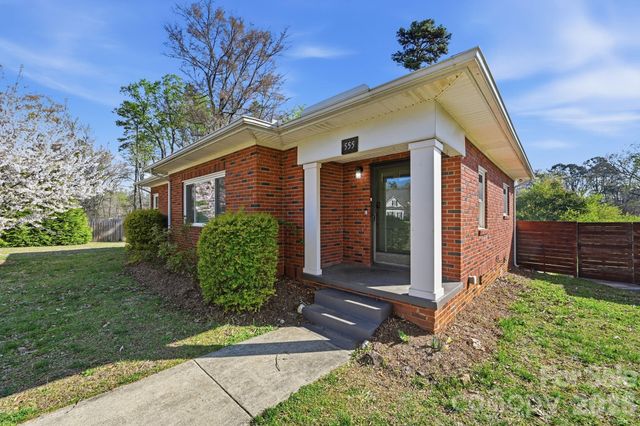 555 Peigler Street NW, Concord, NC 28027