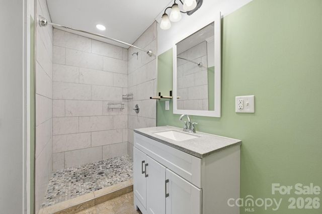 555 Peigler Street NW, Concord, NC 28027