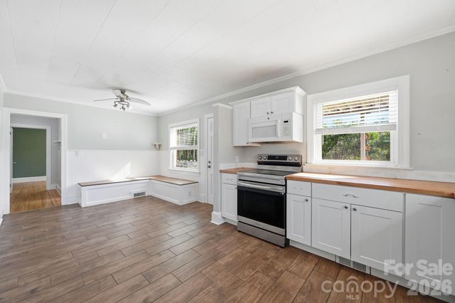 555 Peigler Street NW, Concord, NC 28027