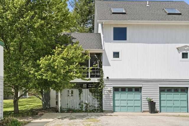 11 Tryon Farm Lane, Michigan City, IN 46360