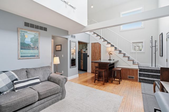 11 Tryon Farm Lane, Michigan City, IN 46360