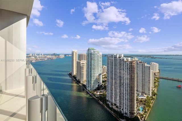 300 Biscayne Boulevard Way 3805W, Miami, FL 33131