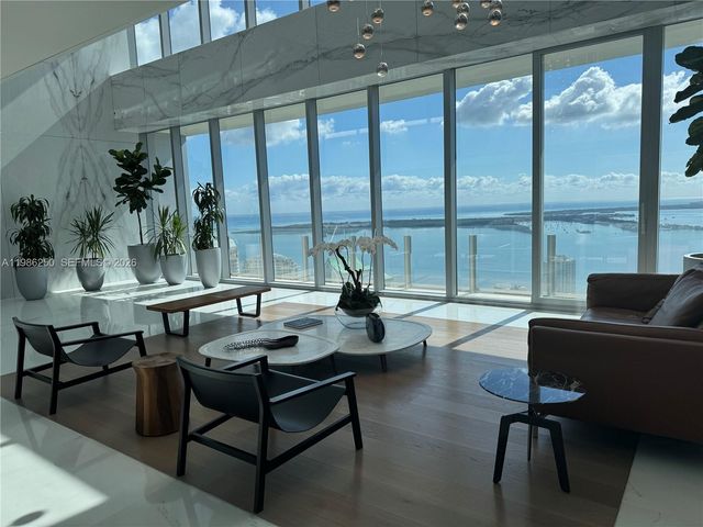 300 Biscayne Boulevard Way 3805W, Miami, FL 33131