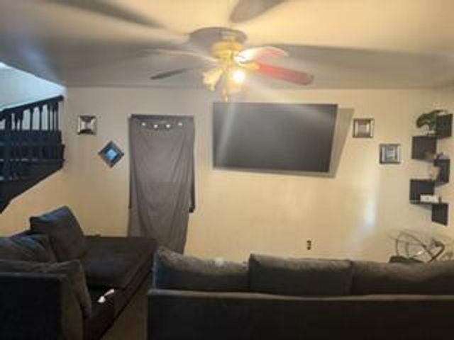2012 N 36th STREET, Milwaukee, WI 53208