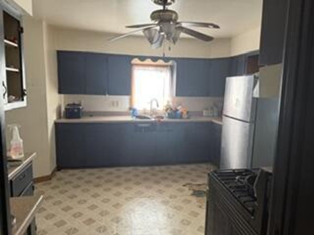 2012 N 36th STREET, Milwaukee, WI 53208
