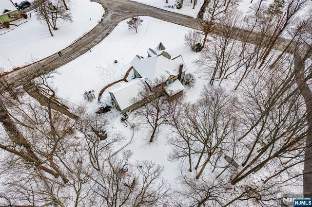 1 Donna Lynn Terrace, Sussex, NJ 07461