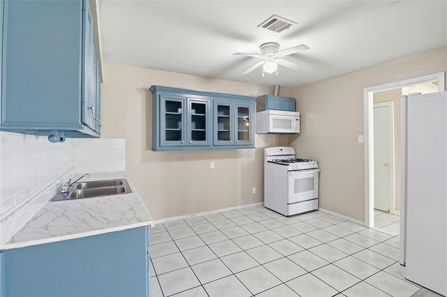 6226 Antha Street, Houston, TX 77016