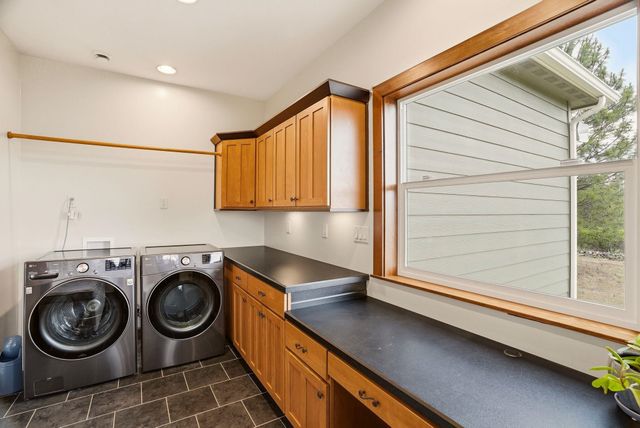 16919 N South Bank Rd, Nine Mile Falls, WA 99026