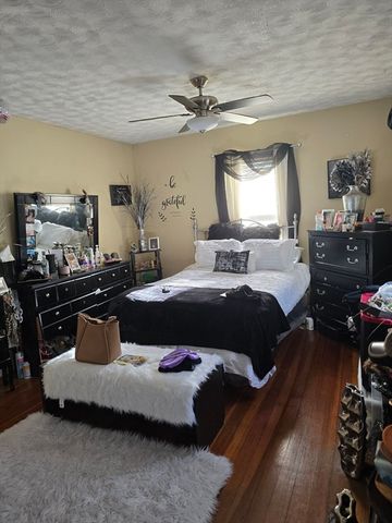 74 Glenway St, Boston, MA 02121