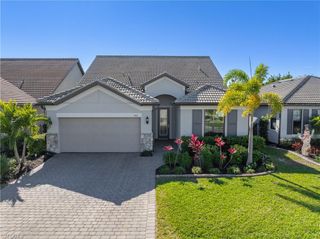 3944 Black Eagle LN, Fort Myers, FL 33966